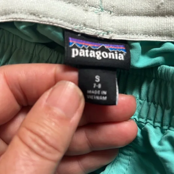 Patagonia Baggies girl size S (7-8) - Picture 4 of 5
